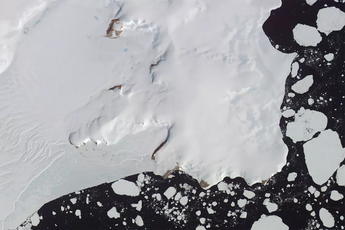 Satellite image of Antarctica's Larsen Ice Shelf in 2017